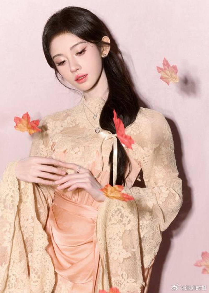 这真受不了了！鞠婧祎古装剧半永久妆容简直千篇一律